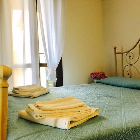 I Mari Di Gallura Apartment San Teodoro  Ngoại thất bức ảnh
