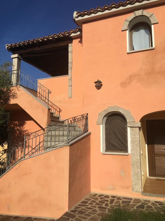 I Mari Di Gallura Apartment San Teodoro  Ngoại thất bức ảnh
