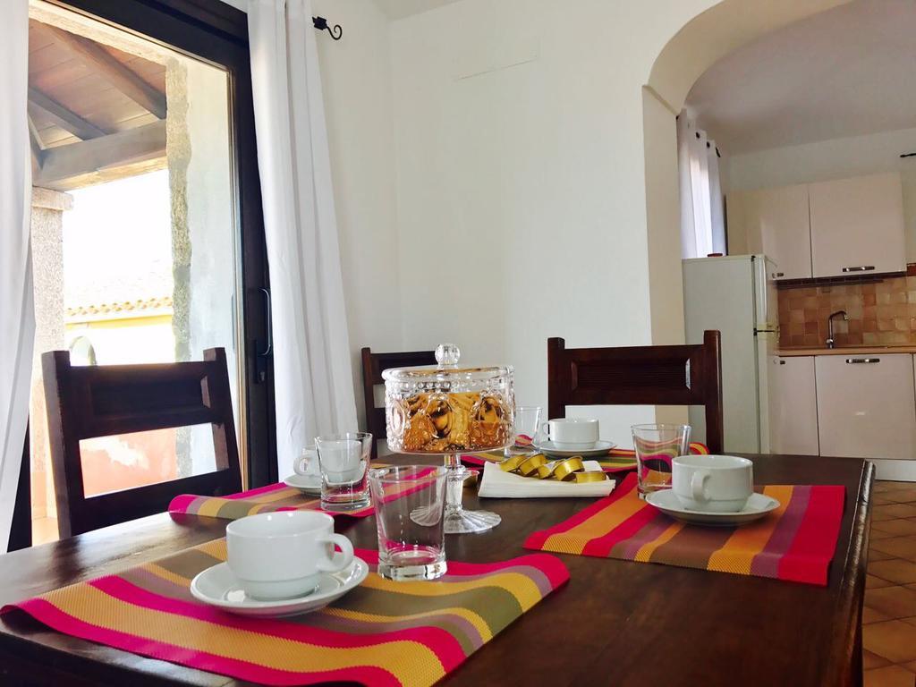 I Mari Di Gallura Apartment San Teodoro  Ngoại thất bức ảnh